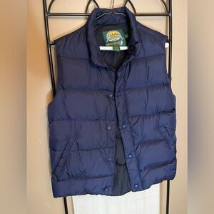 Woman size small Cabelas outdoor gear vest blue